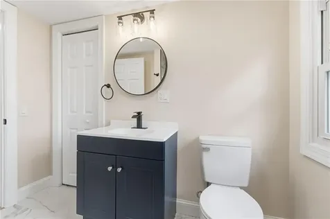 228 London Avenue Pawtucket RI 02861