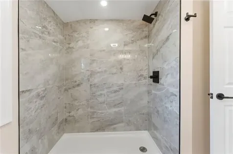 228 London Avenue Pawtucket RI 02861