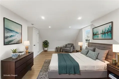 228 London Avenue Pawtucket RI 02861