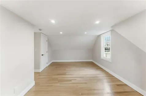 228 London Avenue Pawtucket RI 02861