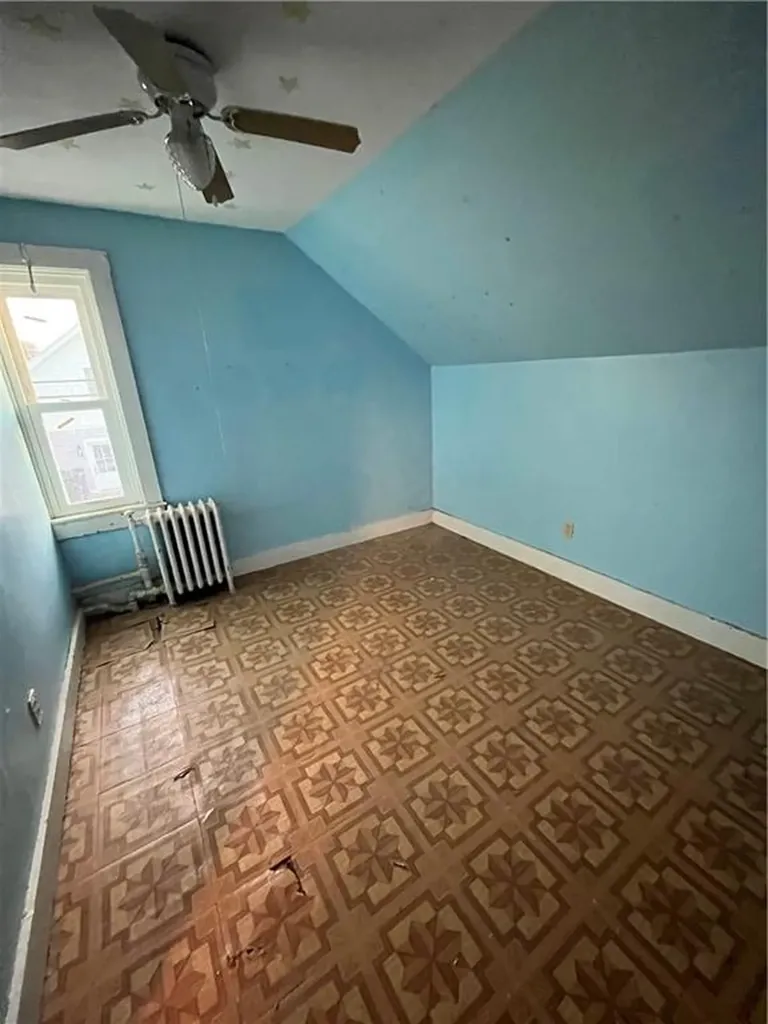 58 Connection Street Newport RI 02840
