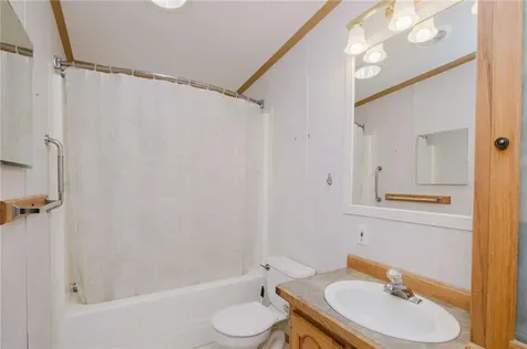 38 Hummingbird Lane Tiverton RI 02878