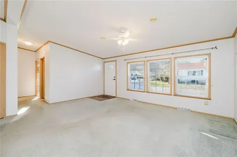 38 Hummingbird Lane Tiverton RI 02878