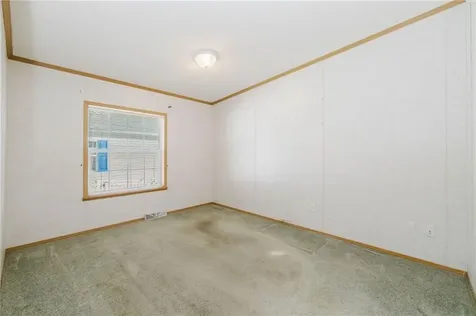 38 Hummingbird Lane Tiverton RI 02878