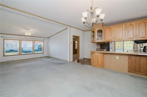 38 Hummingbird Lane Tiverton RI 02878