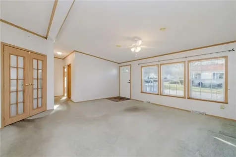 38 Hummingbird Lane Tiverton RI 02878