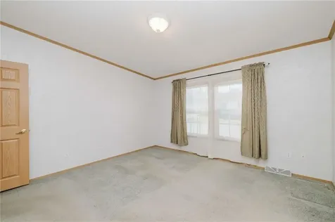 38 Hummingbird Lane Tiverton RI 02878