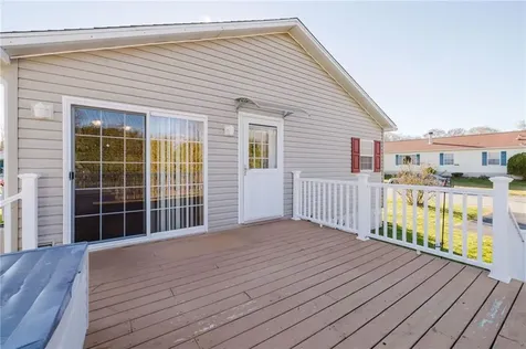 38 Hummingbird Lane Tiverton RI 02878