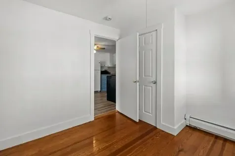 30 Catherine Street Bristol RI 02809