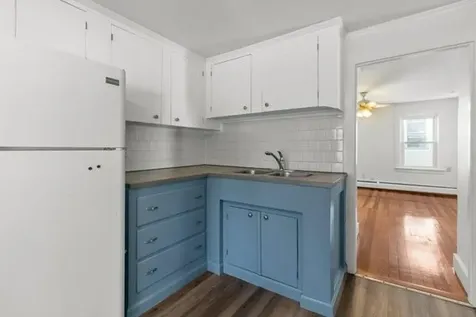 30 Catherine Street Bristol RI 02809