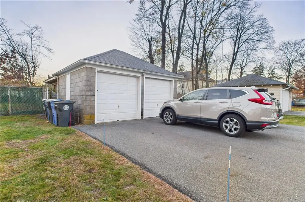 18 Glenwood Avenue Cranston RI 02910