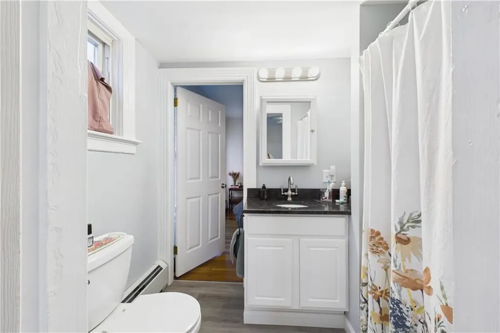 18 Glenwood Avenue Cranston RI 02910