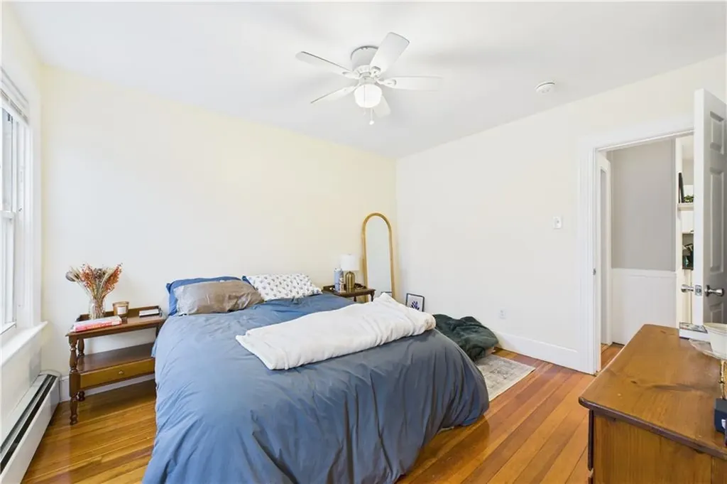 18 Glenwood Avenue Cranston RI 02910