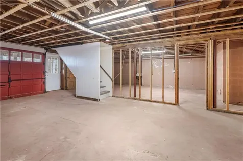 1755 Ten Rod Road North Kingstown RI 02852