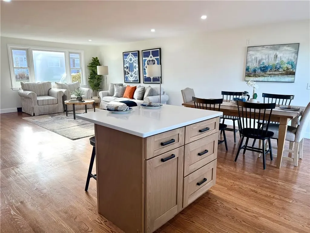 99 Salem Avenue Cranston RI 02920