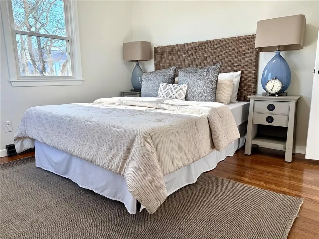 99 Salem Avenue Cranston RI 02920