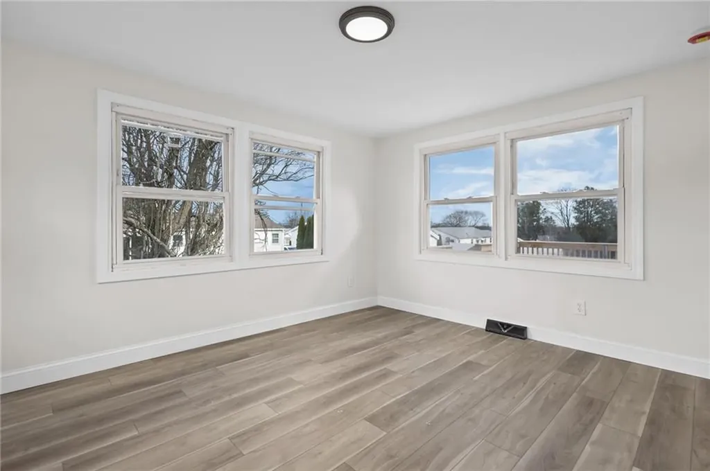 99 Salem Avenue Cranston RI 02920