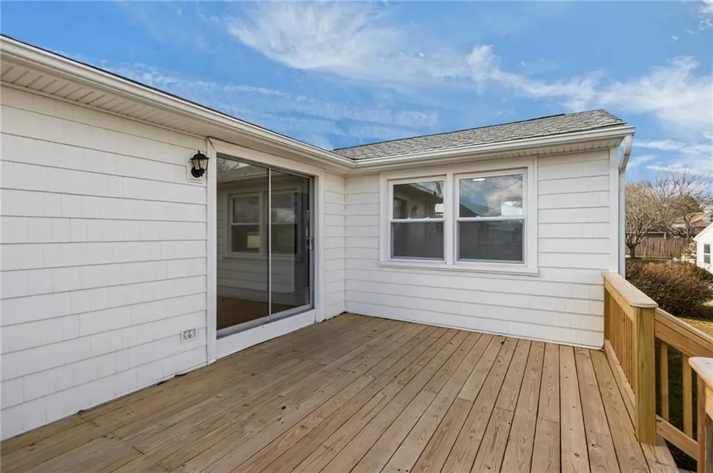 99 Salem Avenue Cranston RI 02920