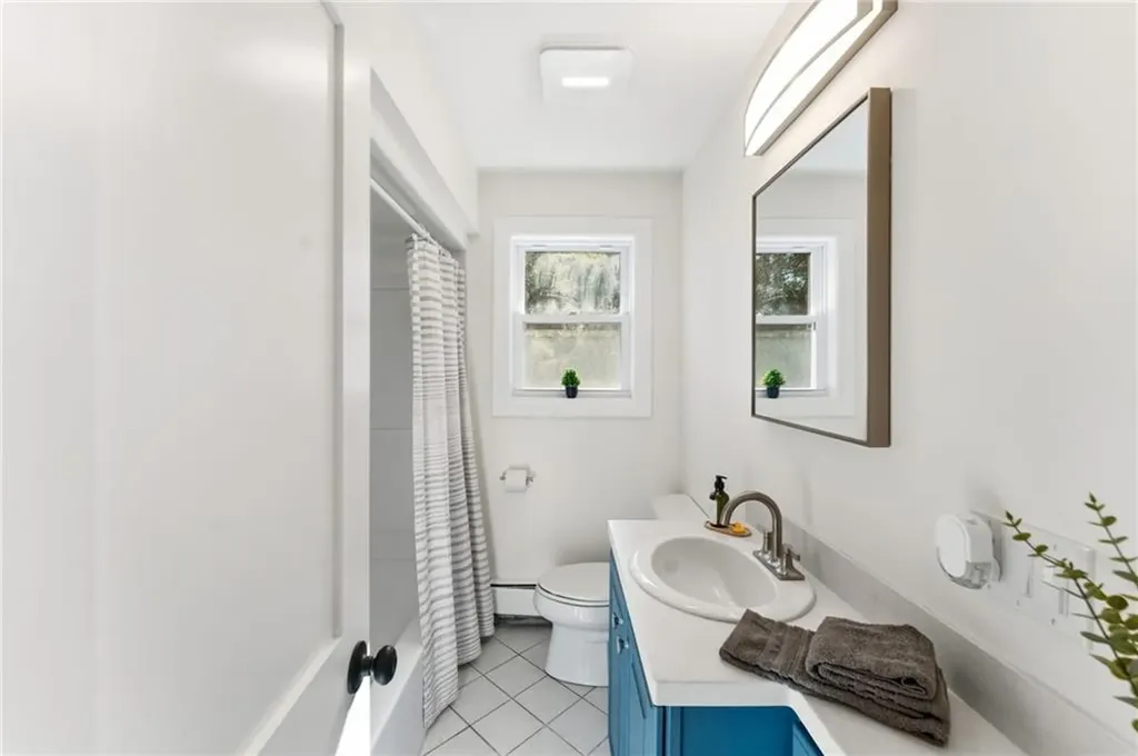 132 Greenville Road North Smithfield RI 02896