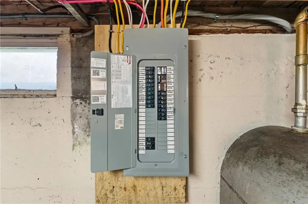 132 Greenville Road North Smithfield RI 02896