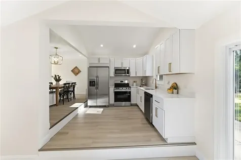 132 Greenville Road North Smithfield RI 02896