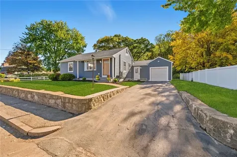 132 Greenville Road North Smithfield RI 02896