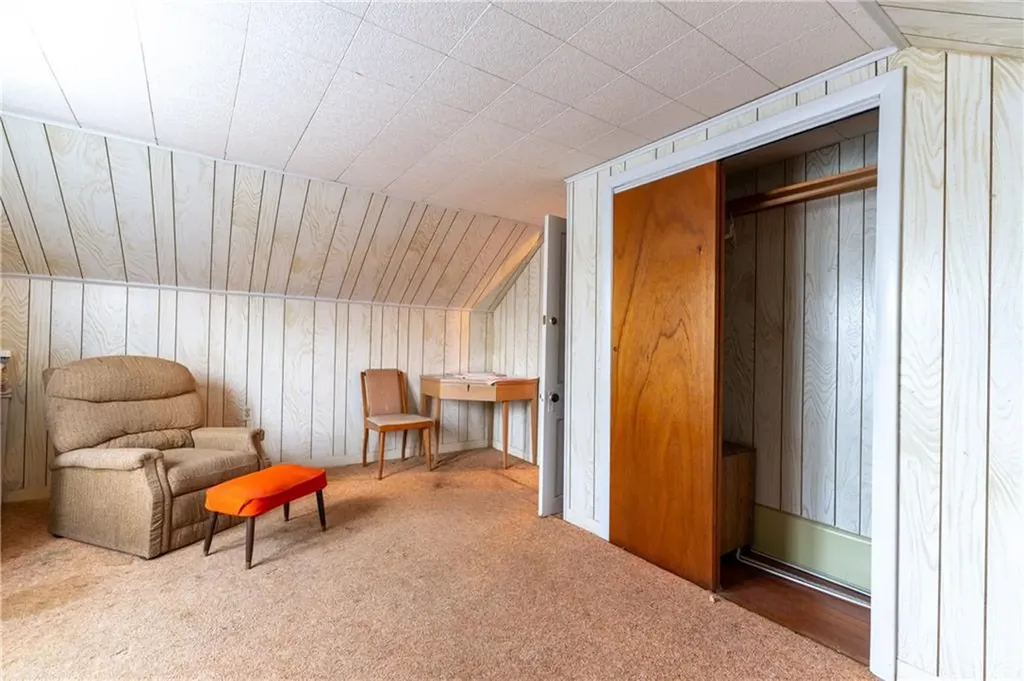 17 Warner Street Newport RI 02840