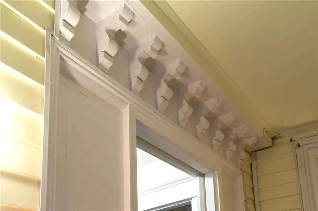 17 Warner Street Newport RI 02840