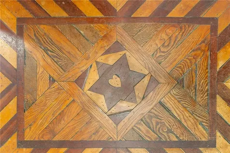 17 Warner Street Newport RI 02840