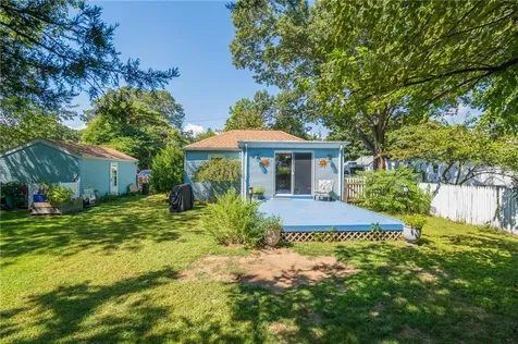 68 Lane 5 Warwick RI 02888