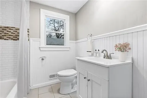 41 Gleason Street Cranston RI 02910