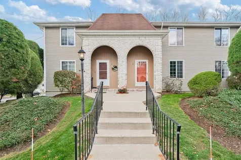 8 Marigold Circle North Providence RI 02904