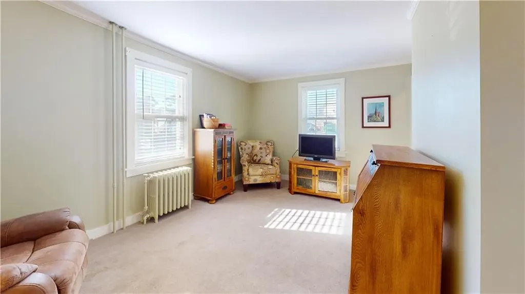 26 Freebody Street Newport RI 02840