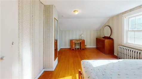 26 Freebody Street Newport RI 02840