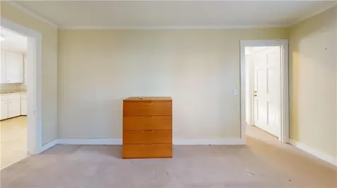 26 Freebody Street Newport RI 02840