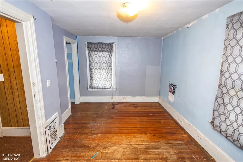 58 Alexander Street Providence RI 02907