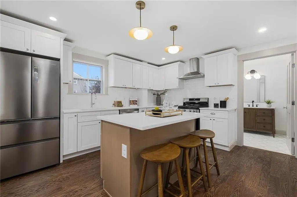 103 Evergreen Street Providence RI 02906