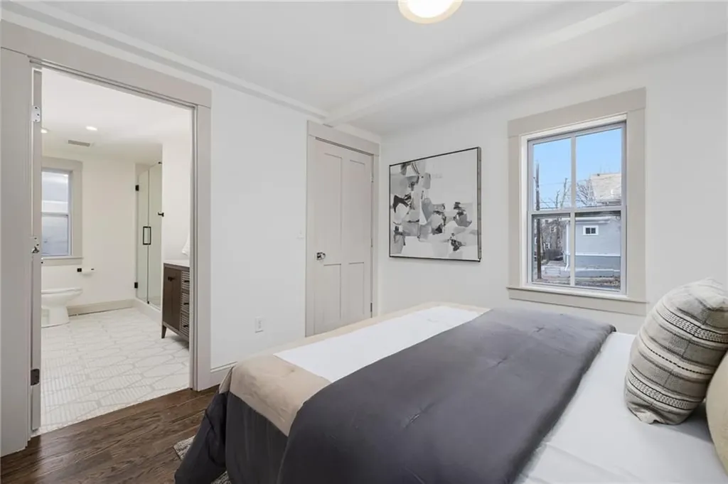 103 Evergreen Street Providence RI 02906