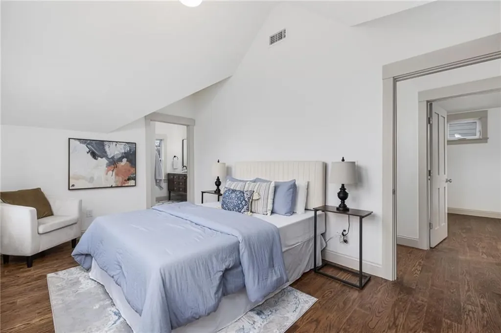 103 Evergreen Street Providence RI 02906