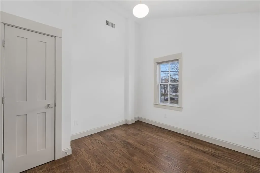 103 Evergreen Street Providence RI 02906