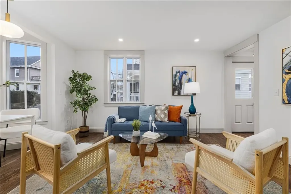 103 Evergreen Street Providence RI 02906