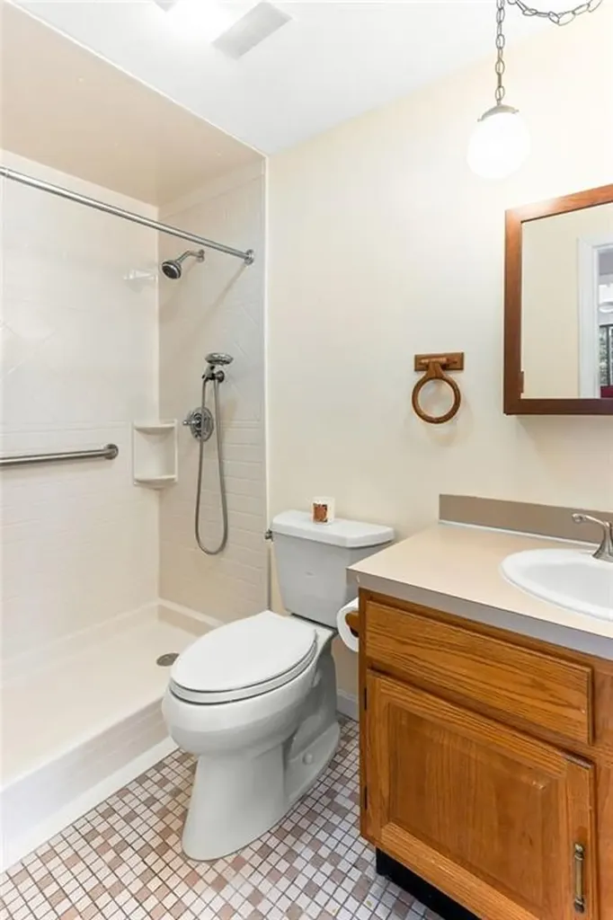 402 Pinewood Drive Smithfield RI 02917