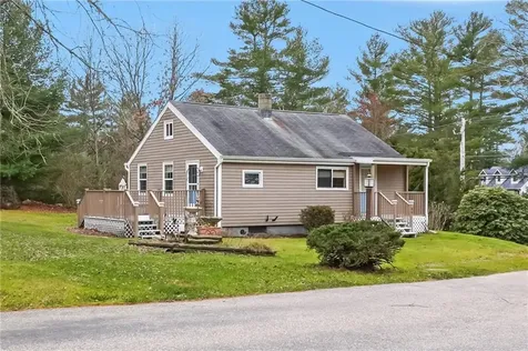 86 Laurel Lane South Kingstown RI 02892