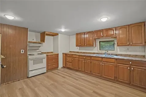 86 Laurel Lane South Kingstown RI 02892