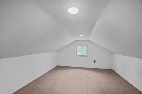 86 Laurel Lane South Kingstown RI 02892