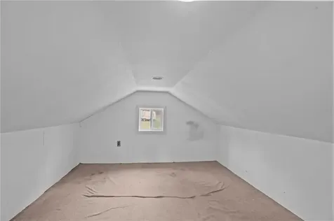 86 Laurel Lane South Kingstown RI 02892