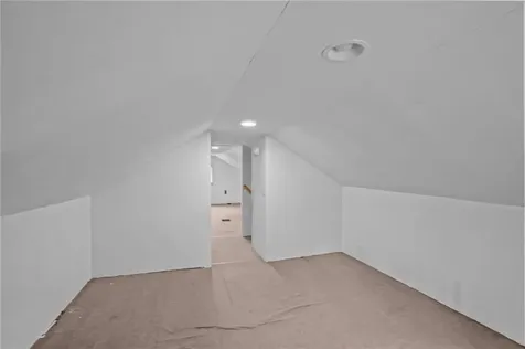 86 Laurel Lane South Kingstown RI 02892