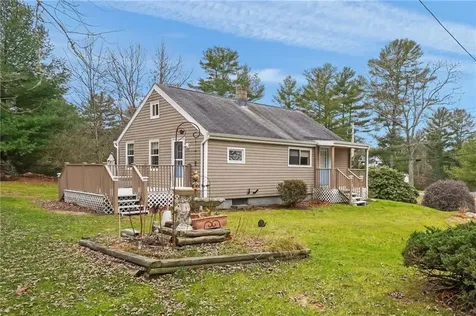86 Laurel Lane South Kingstown RI 02892
