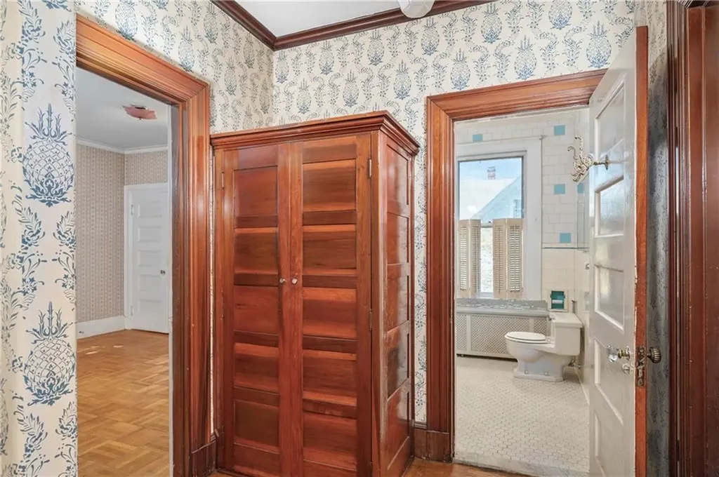 74 Highland Street Woonsocket RI 02895