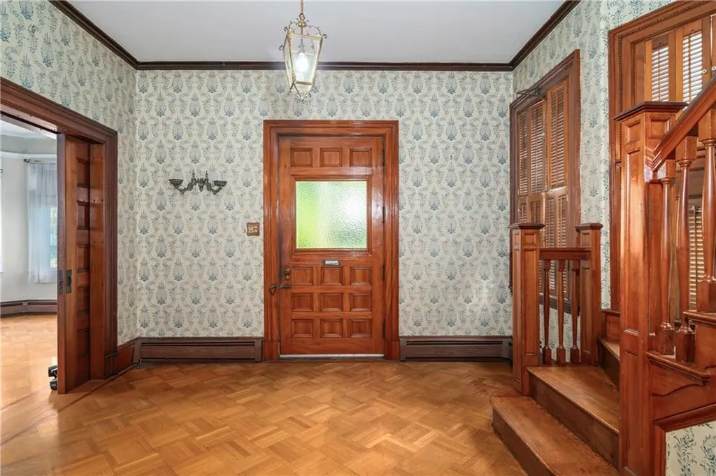 74 Highland Street Woonsocket RI 02895